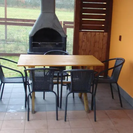 Holiday home S Bazenem Orlik Jetetitz